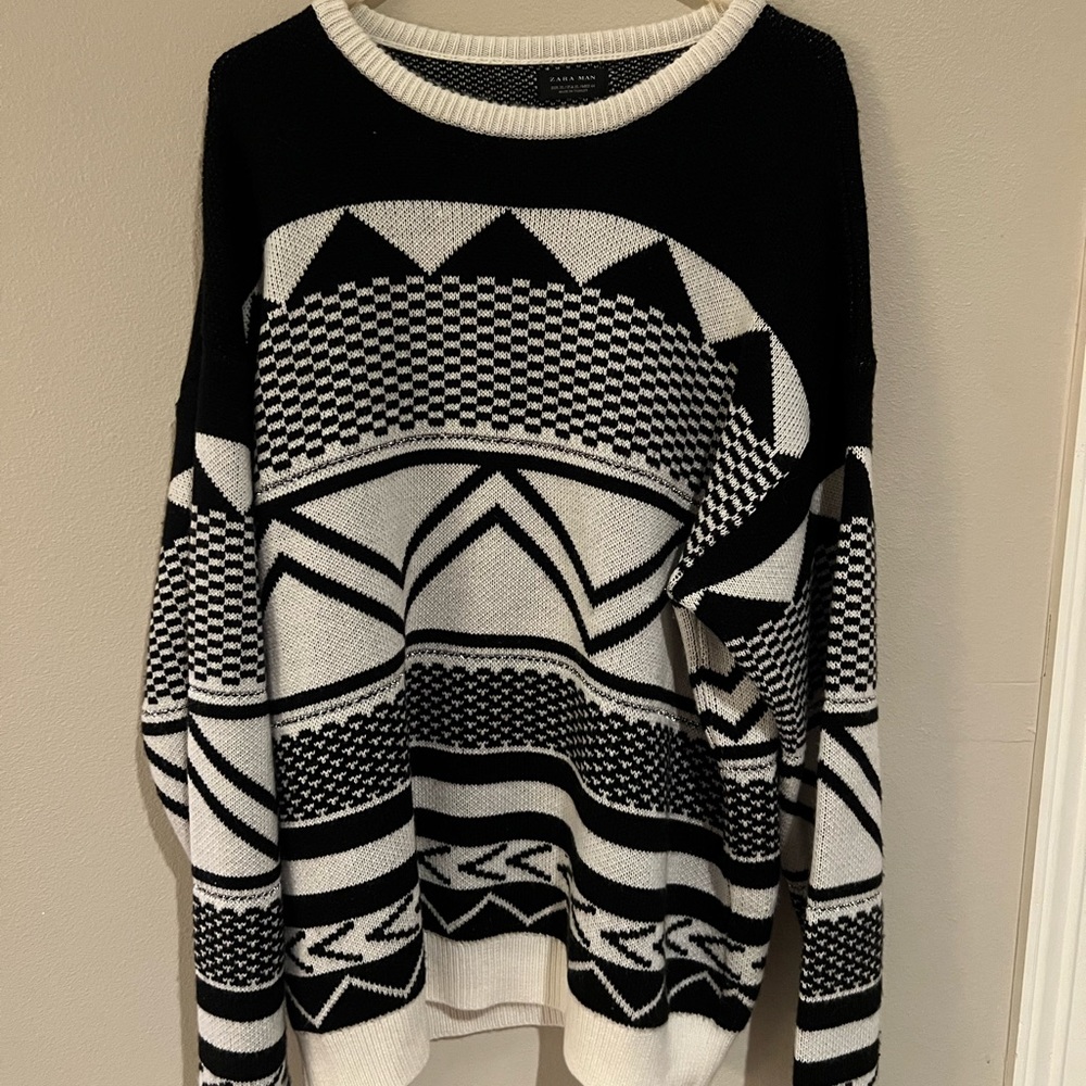 XL Zara Sweater Holiday